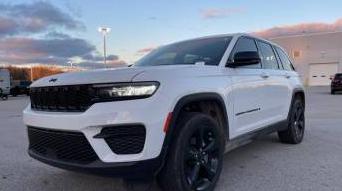 JEEP GRAND CHEROKEE 2022 1C4RJHAG0N8623044 image